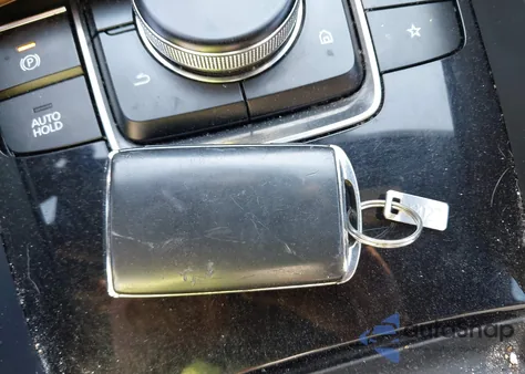 2019 Mazda Mazda3 z USA, uszkodzony, nr VIN JM1BPBJM0K1141004